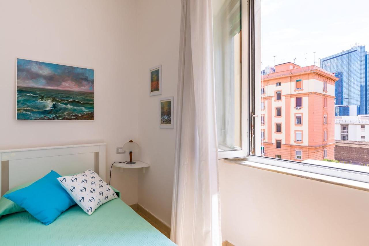 Rione Emanuele III - 4 Bedroom Apartment Неаполь Екстер'єр фото
