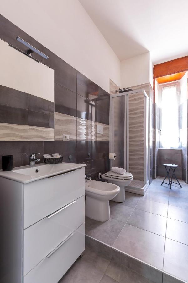 Rione Emanuele III - 4 Bedroom Apartment Неаполь Екстер'єр фото